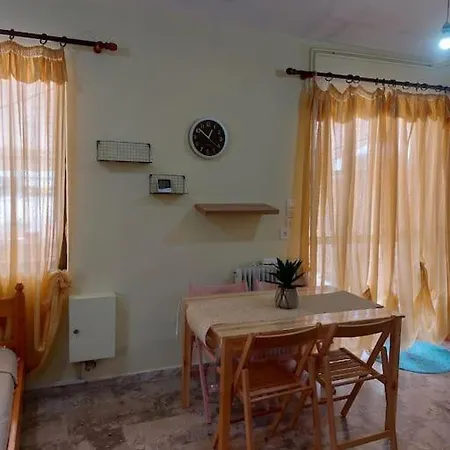 Ιωνίς Apartment Kalamata Exterior photo
