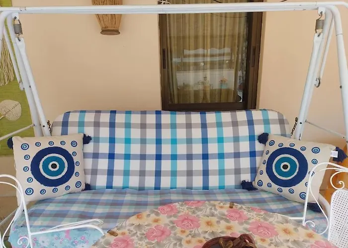 Ιωνίς